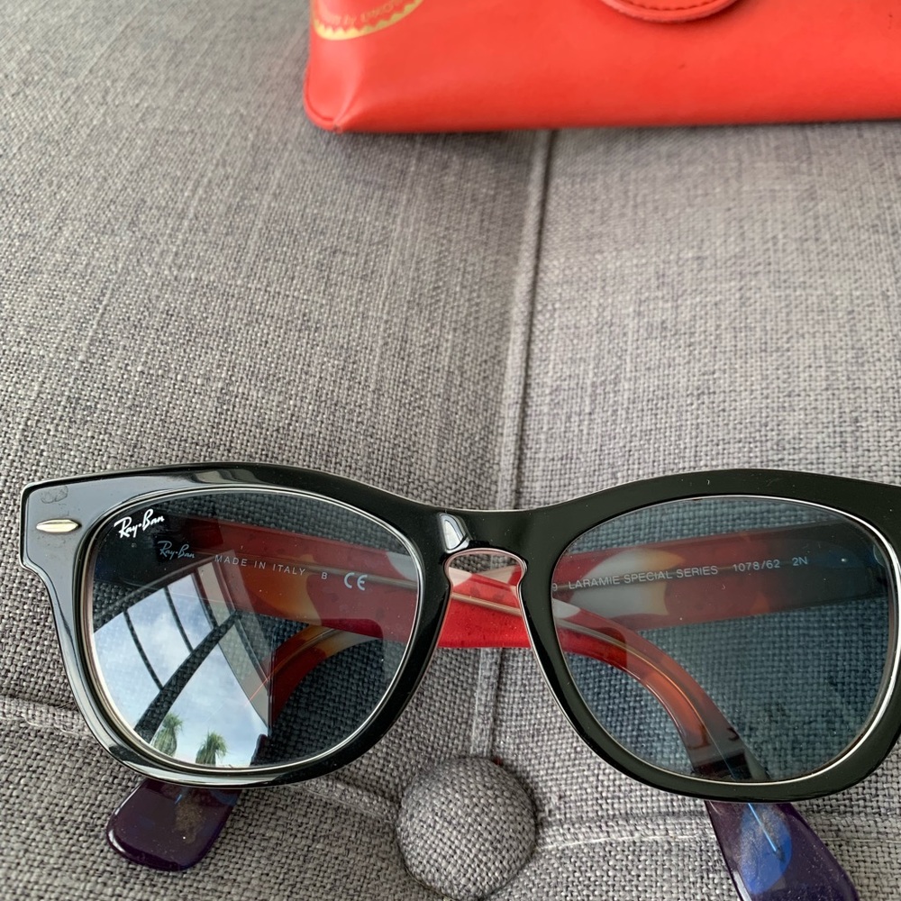 Ray Bans - Picture 5 of 7